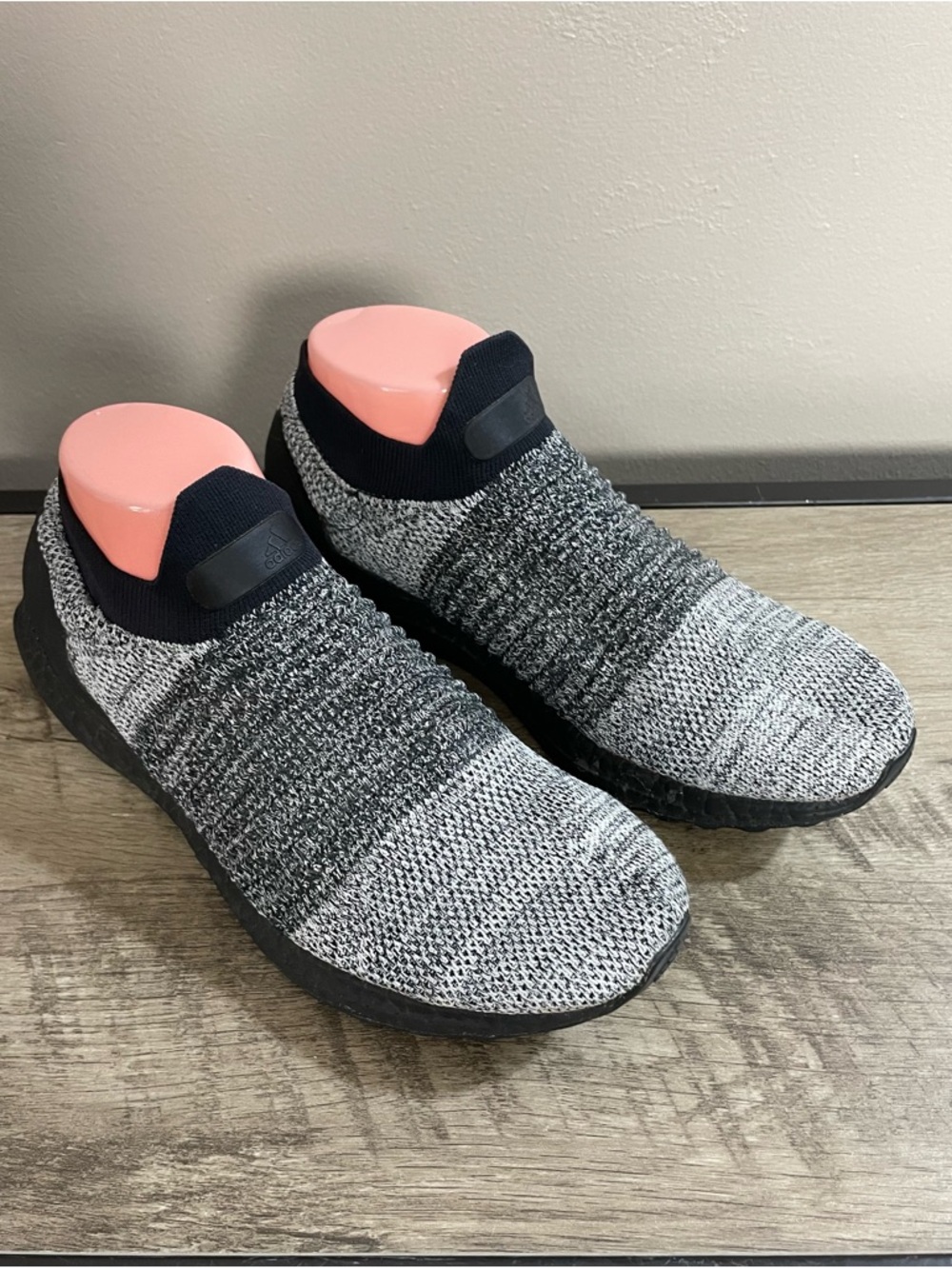 Men's ADIDAS Black Oreo ULTRA BOOST Laceless MID Athletic SHOES Knit SNEAKERS  8
